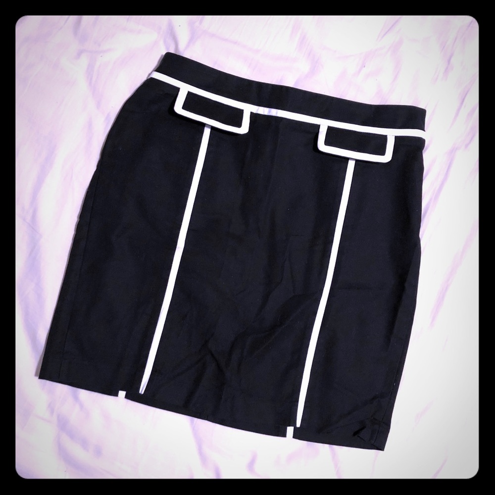 Pencil Skirt Black/White (Size 10)